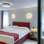 170qm In Fuer Familien Mit Parken, 2 Balkone, Und Kueche * Bamberg